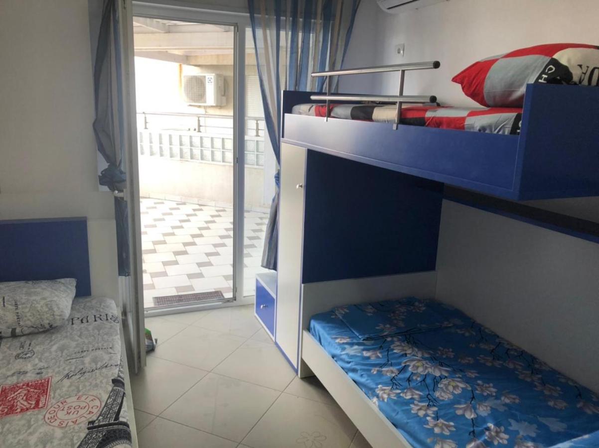 Vale House Holiday Apartment Vlorë Buitenkant foto