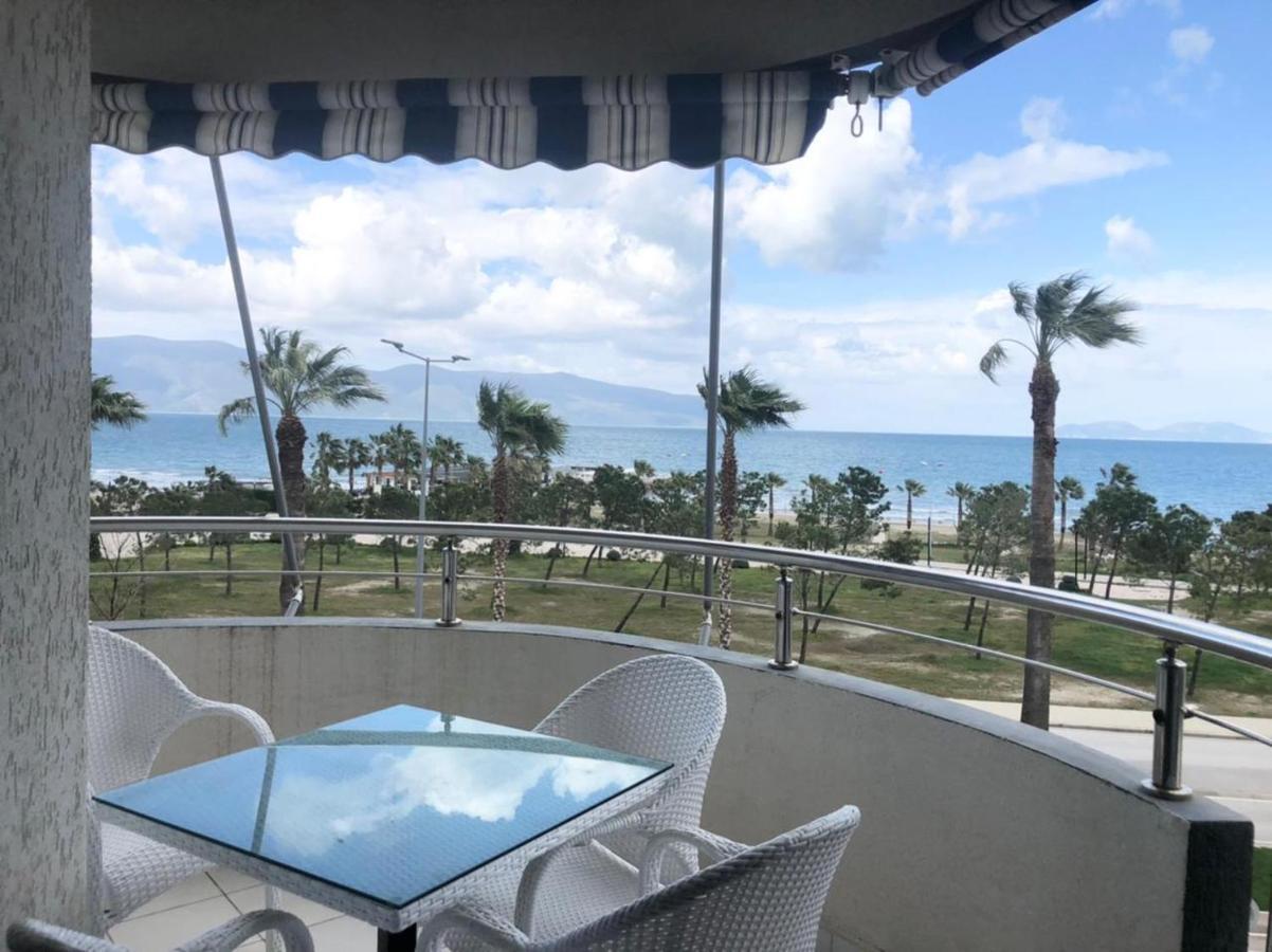 Vale House Holiday Apartment Vlorë Buitenkant foto